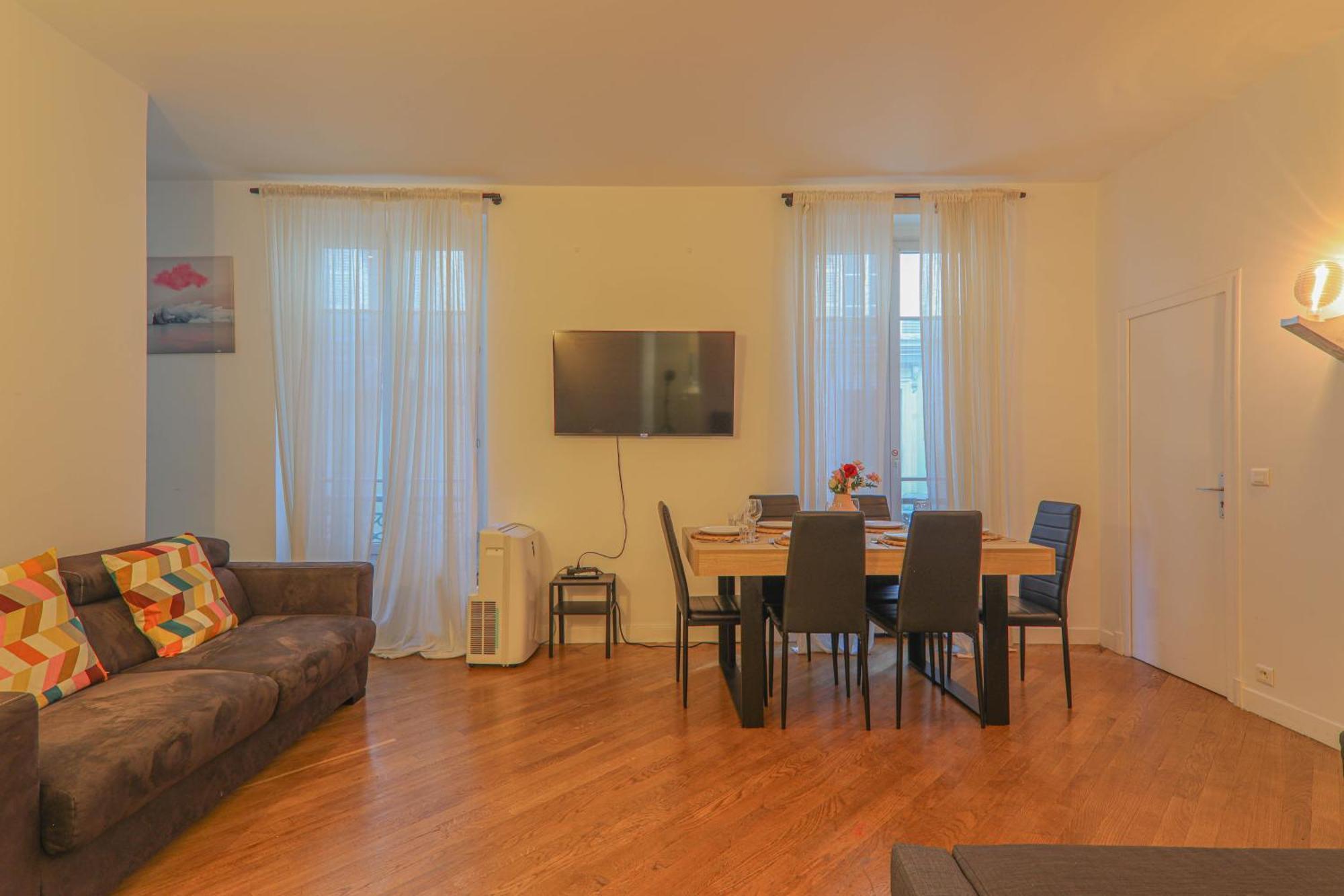 2 Bedroom Apartment-8p-madeleine With Netflix Appartamento Parigi