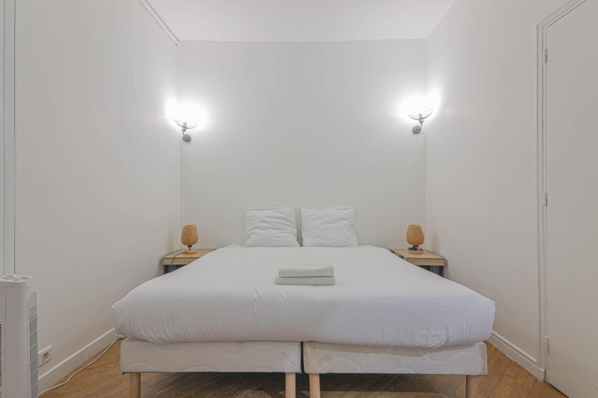 Appartamento 2 Bedroom Apartment-8p-madeleine With Netflix